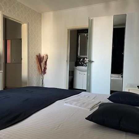 Apartament Cu 3 Dormitoare Jolie.M Apartment Galati Bagian luar foto
