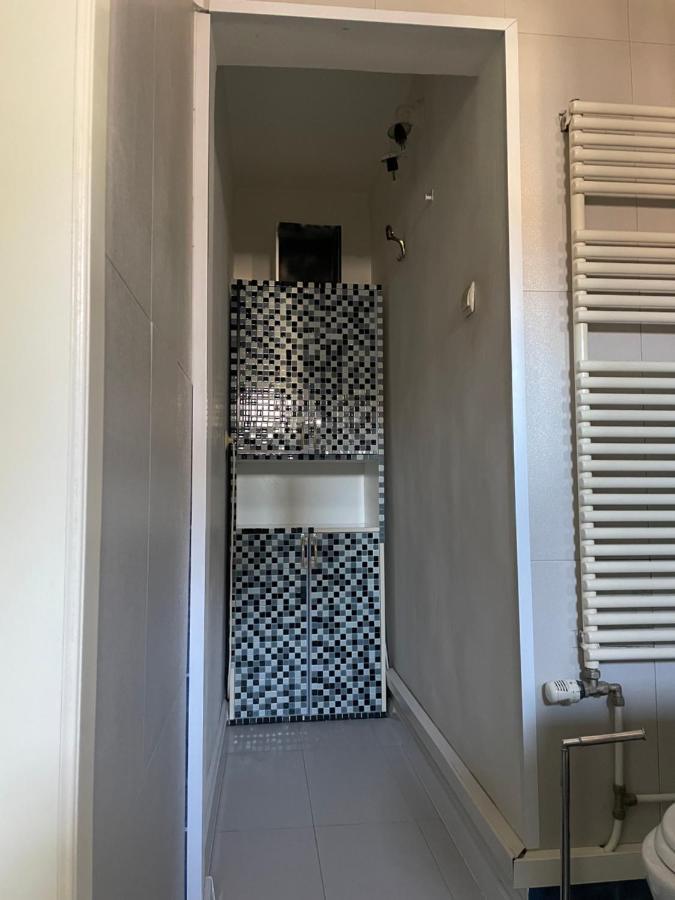Apartament Cu 3 Dormitoare Jolie.M Apartment Galati Bagian luar foto