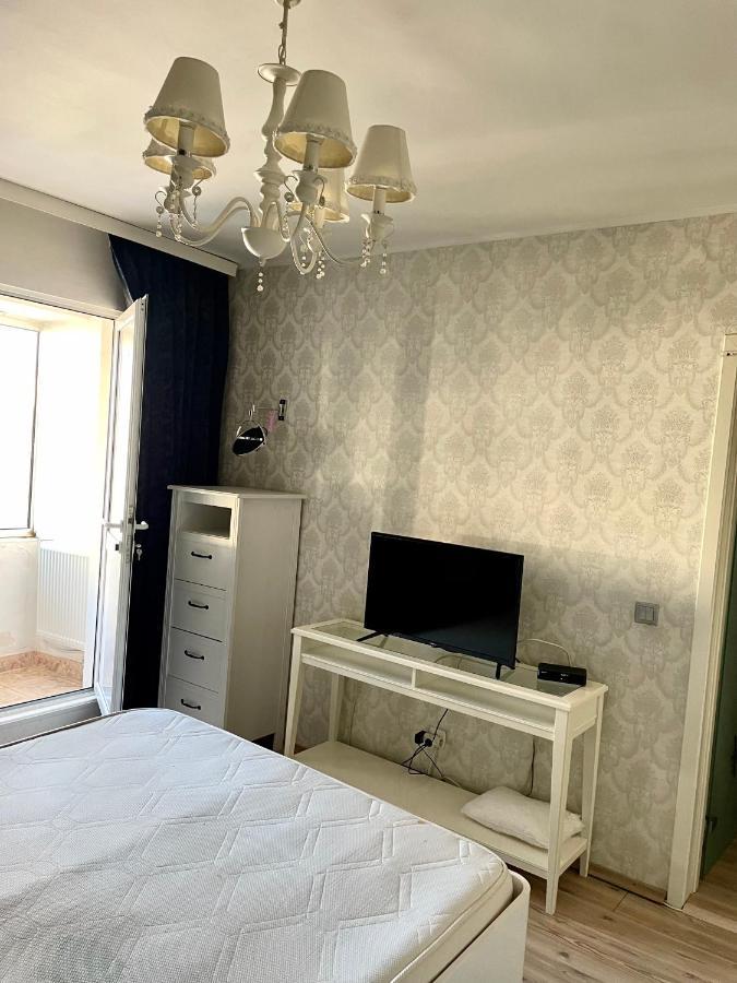 Apartament Cu 3 Dormitoare Jolie.M Apartment Galati Bagian luar foto