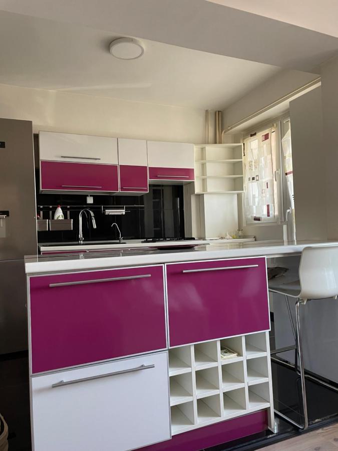 Apartament Cu 3 Dormitoare Jolie.M Apartment Galati Bagian luar foto