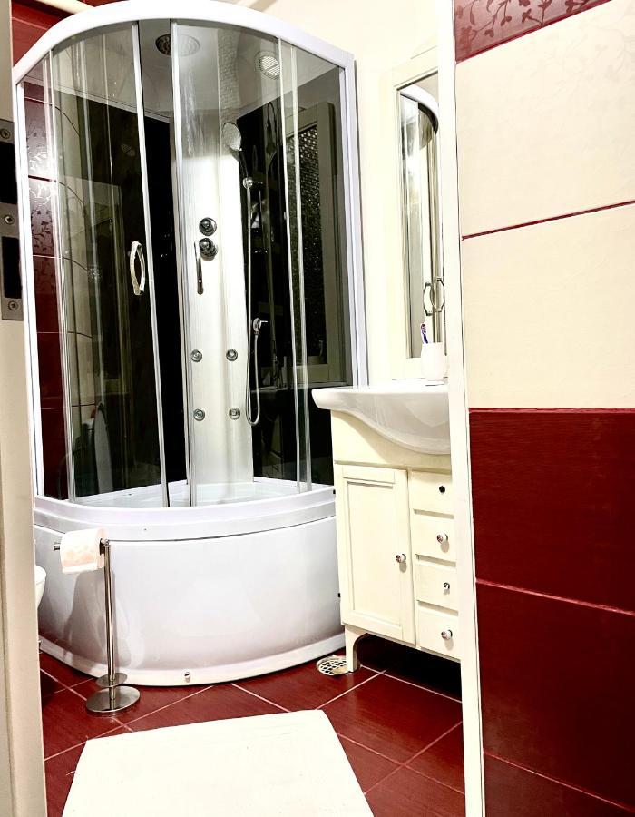 Apartament Cu 3 Dormitoare Jolie.M Apartment Galati Bagian luar foto